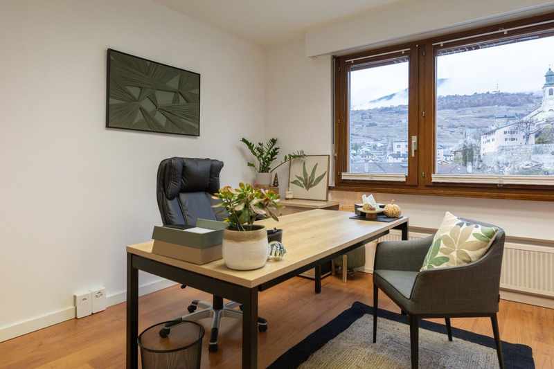Bureau vue Valais